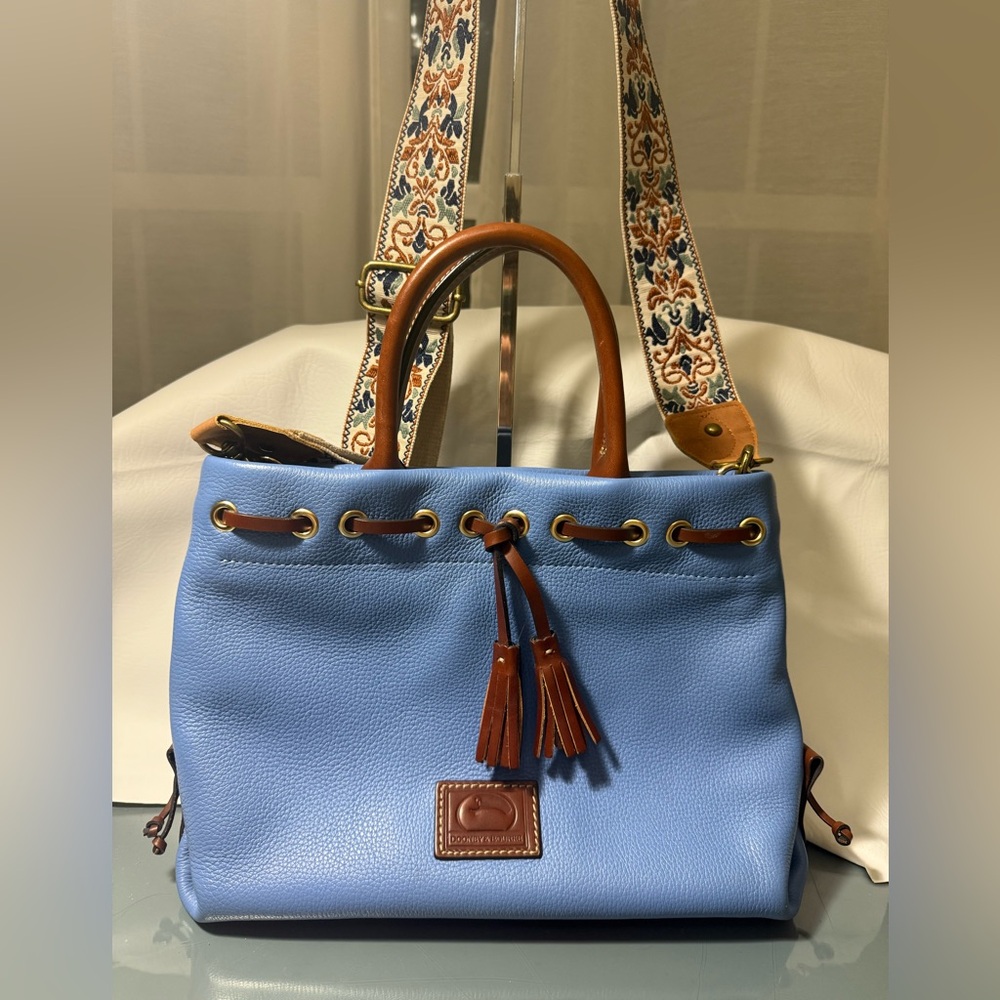 Dooney & Bourke Purse